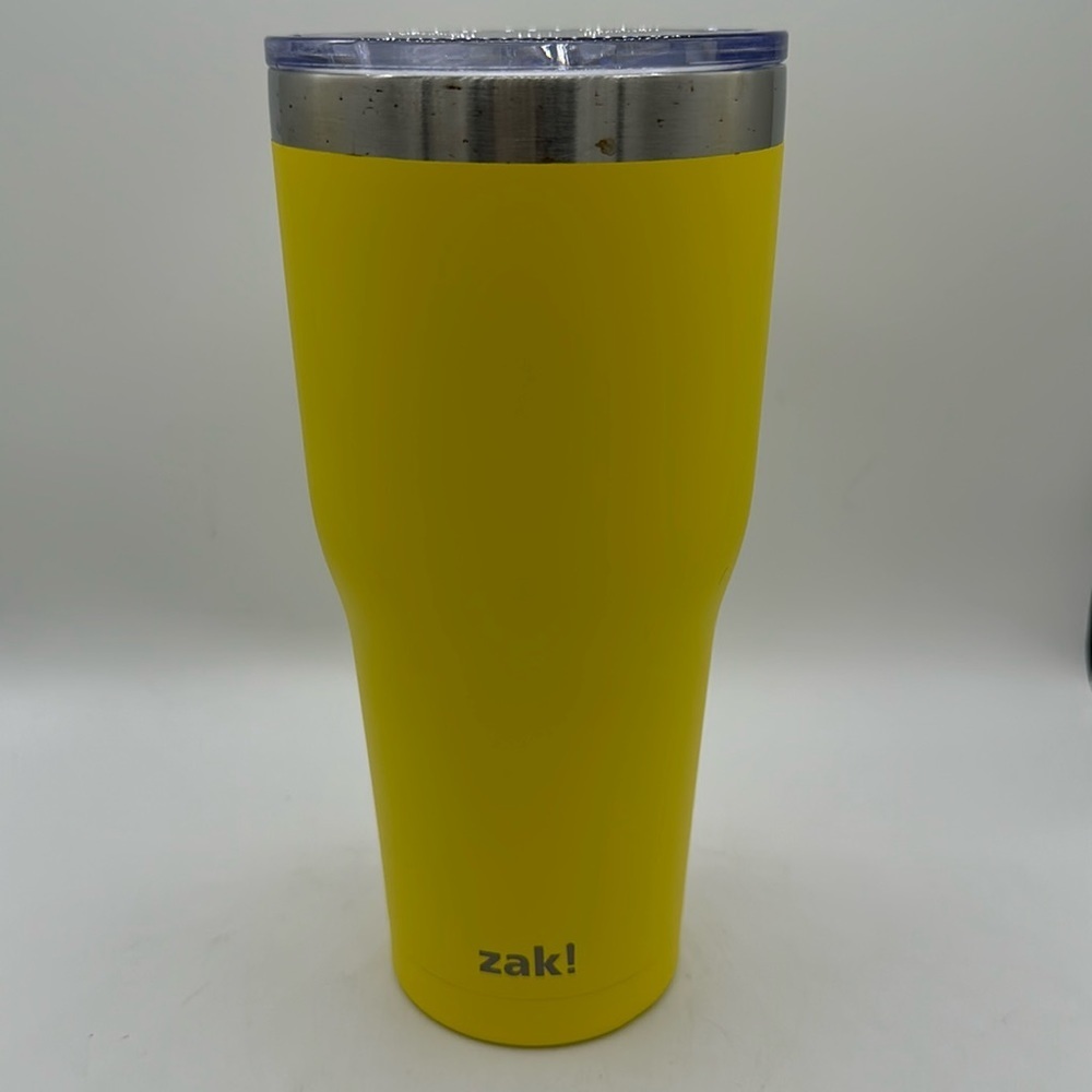 Zak! yellow water bottle that fits in car cupholder